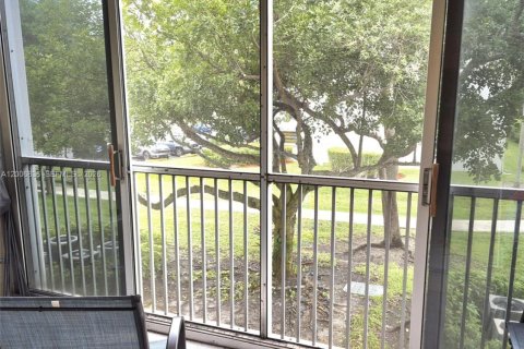 Copropriété à louer à Pembroke Pines, Floride: 2 chambres, 102.19 m2 № 2070654 - photo 20