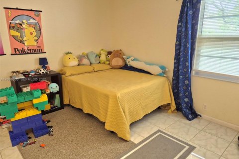 Copropriété à louer à Pembroke Pines, Floride: 2 chambres, 102.19 m2 № 2070654 - photo 13