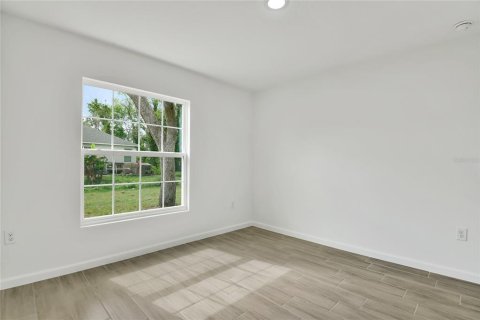 Casa en venta en Kissimmee, Florida, 4 dormitorios, 162.21 m2 № 1911627 - foto 11