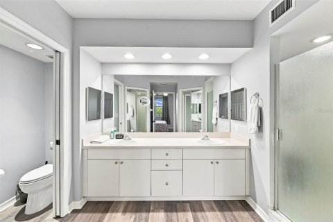 Condominio en venta en Largo, Florida, 2 dormitorios, 122.63 m2 № 2287808 - foto 14