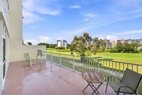Condominio en venta en Largo, Florida, 2 dormitorios, 122.63 m2 № 2287808 - foto 19