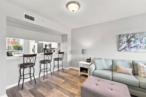 Condominio en venta en Largo, Florida, 2 dormitorios, 122.63 m2 № 2287808 - foto 11