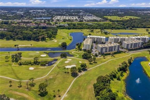 Condominio en venta en Largo, Florida, 2 dormitorios, 122.63 m2 № 2287808 - foto 3