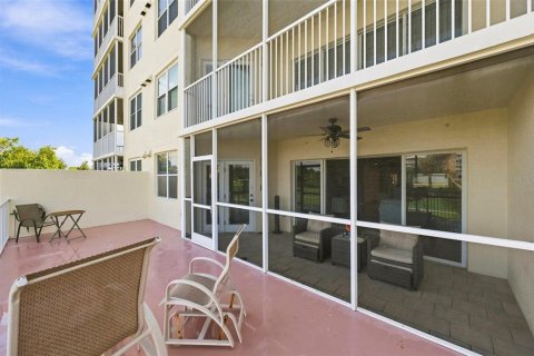 Condominio en venta en Largo, Florida, 2 dormitorios, 122.63 m2 № 2287808 - foto 20