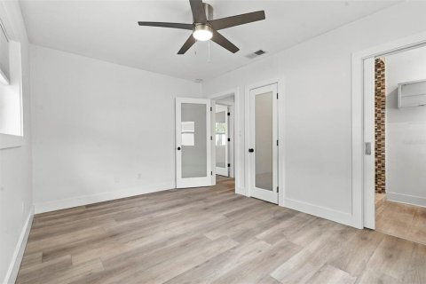 Villa ou maison à vendre à Clearwater, Floride: 3 chambres, 147.53 m2 № 2416387 - photo 20