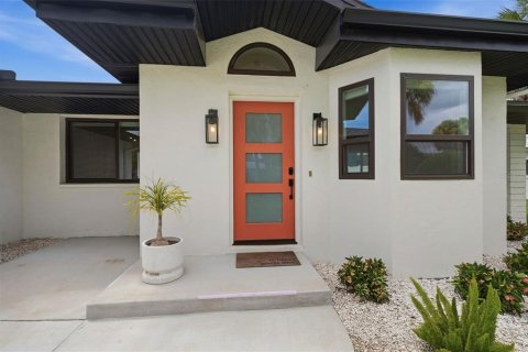 Villa ou maison à vendre à Clearwater, Floride: 3 chambres, 147.53 m2 № 2416387 - photo 4