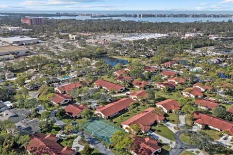 Copropriété à vendre à Sarasota, Floride: 2 chambres, 125.7 m2 № 1643318 - photo 26