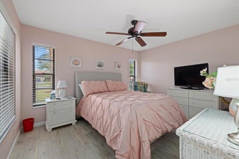 Copropriété à vendre à Sarasota, Floride: 2 chambres, 125.7 m2 № 1643318 - photo 18