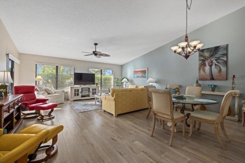 Copropriété à vendre à Sarasota, Floride: 2 chambres, 125.7 m2 № 1643318 - photo 5