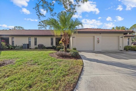 Copropriété à vendre à Sarasota, Floride: 2 chambres, 125.7 m2 № 1643318 - photo 1