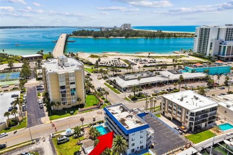 Condo in Clearwater, Florida, 1 bedroom  № 1870214 - photo 2