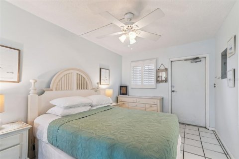 Condo in Clearwater, Florida, 1 bedroom  № 1870214 - photo 21