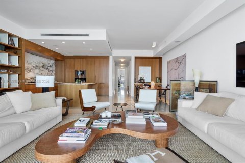 Copropriété à vendre à Aventura, Floride: 3 chambres, 233.93 m2 № 1939637 - photo 6