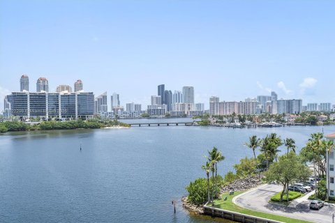 Copropriété à vendre à Aventura, Floride: 3 chambres, 233.93 m2 № 1939637 - photo 17