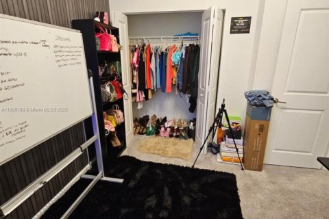 Touwnhouse à louer à Miami, Floride: 3 chambres, 129.41 m2 № 1948202 - photo 12