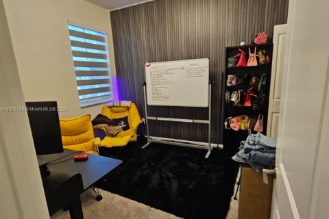 Touwnhouse à louer à Miami, Floride: 3 chambres, 129.41 m2 № 1948202 - photo 17