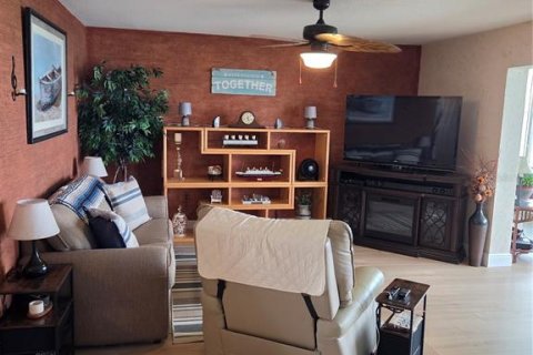Copropriété à louer à Dunedin, Floride: 1 chambre, 88.91 m2 № 2094748 - photo 12
