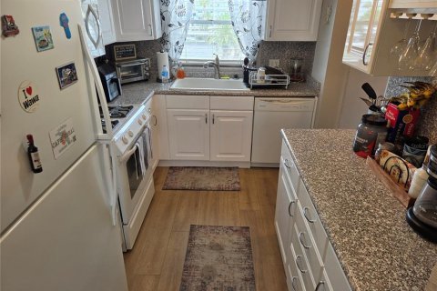 Copropriété à louer à Dunedin, Floride: 1 chambre, 88.91 m2 № 2094748 - photo 9