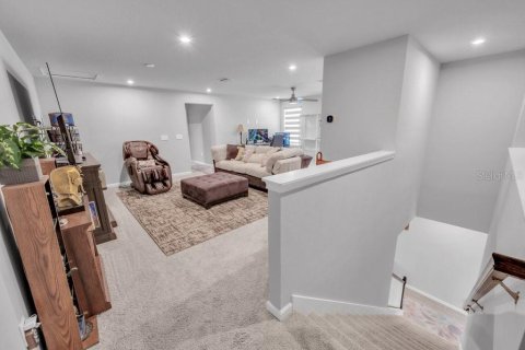 Townhouse in Brandon, Florida 4 bedrooms, 240.99 sq.m. № 2287886 - photo 26