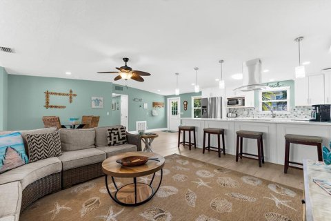 Villa ou maison à vendre à Holmes Beach, Floride: 3 chambres, 183.39 m2 № 2092271 - photo 19