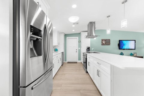Villa ou maison à vendre à Holmes Beach, Floride: 3 chambres, 183.39 m2 № 2092271 - photo 7