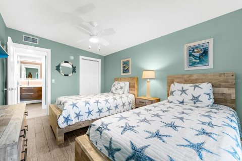 Villa ou maison à vendre à Holmes Beach, Floride: 3 chambres, 183.39 m2 № 2092271 - photo 24