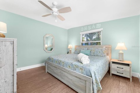 Villa ou maison à vendre à Holmes Beach, Floride: 3 chambres, 183.39 m2 № 2092271 - photo 29