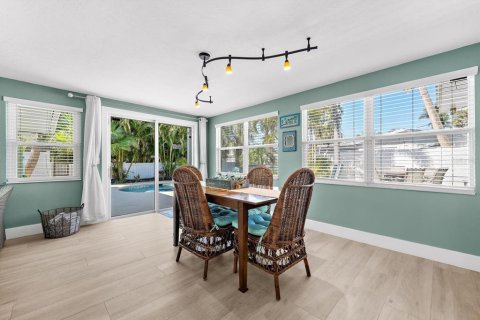 Villa ou maison à vendre à Holmes Beach, Floride: 3 chambres, 183.39 m2 № 2092271 - photo 22