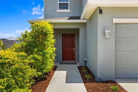 Villa ou maison à vendre à Palmetto, Floride: 3 chambres, 176.51 m2 № 2234201 - photo 2