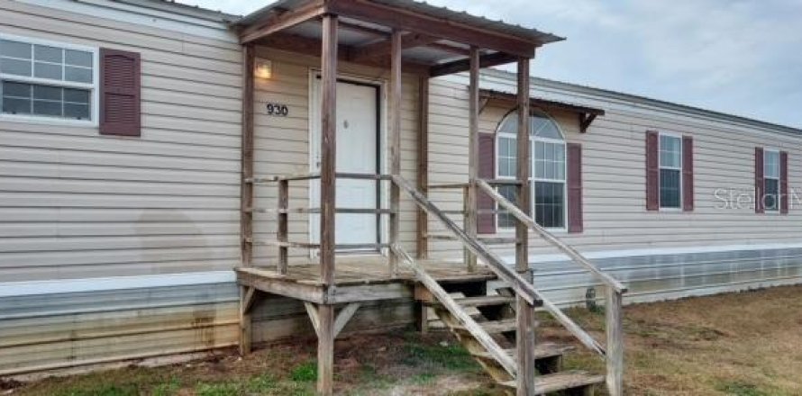 Commercial property in Chipley, Florida 1783.72 sq.m. № 1653459