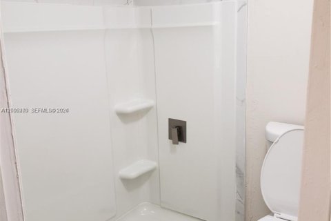 Copropriété à louer à Hialeah, Floride: 3 chambres, 116.13 m2 № 2069611 - photo 27