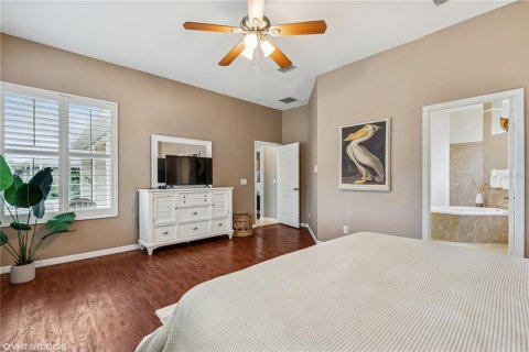 House in Cape Coral, Florida 3 bedrooms, 230.49 sq.m. № 1824590 - photo 16