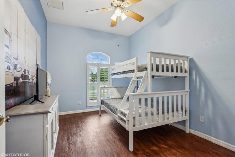 House in Cape Coral, Florida 3 bedrooms, 230.49 sq.m. № 1824590 - photo 21