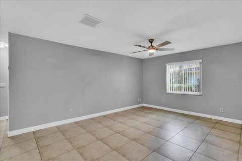 Condominio en venta en Brandon, Florida, 2 dormitorios, 85.28 m2 № 1735167 - foto 12