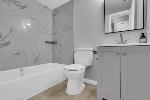 Condominio en venta en Brandon, Florida, 2 dormitorios, 85.28 m2 № 1735167 - foto 30