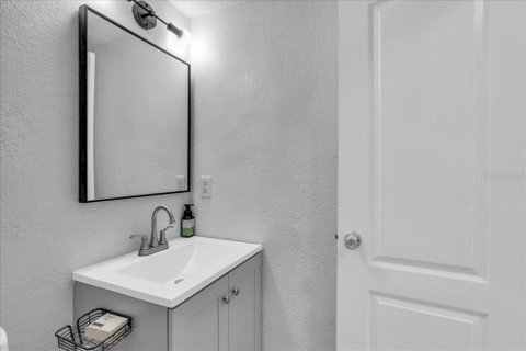 Condominio en venta en Brandon, Florida, 2 dormitorios, 85.28 m2 № 1735167 - foto 29