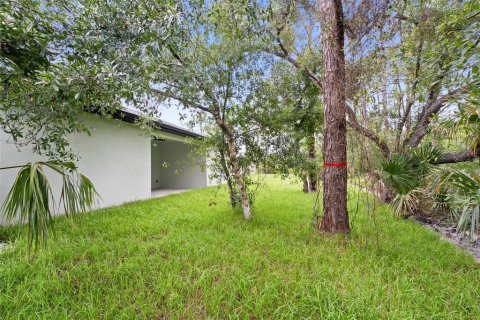 House in North Port, Florida 4 bedrooms, 162.95 sq.m. № 1833028 - photo 19