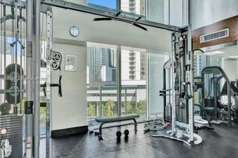 Condo in Miami, Florida, 1 bedroom  № 2037937 - photo 28