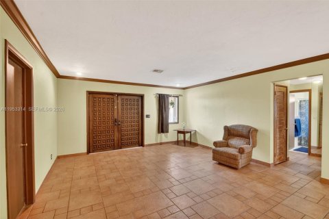 House in Lake Worth, Florida 4 bedrooms, 193.61 sq.m. № 2009189 - photo 7