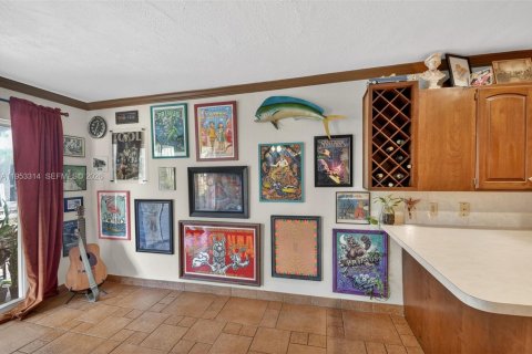 House in Lake Worth, Florida 4 bedrooms, 193.61 sq.m. № 2009189 - photo 27