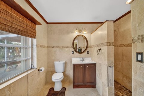 House in Lake Worth, Florida 4 bedrooms, 193.61 sq.m. № 2009189 - photo 12