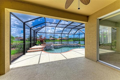 House in Bradenton, Florida 3 bedrooms, 189.15 sq.m. № 1791520 - photo 16