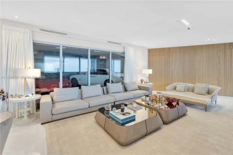 Condo in Sunny Isles Beach, Florida, 4 bedrooms № 2088805 - photo 6