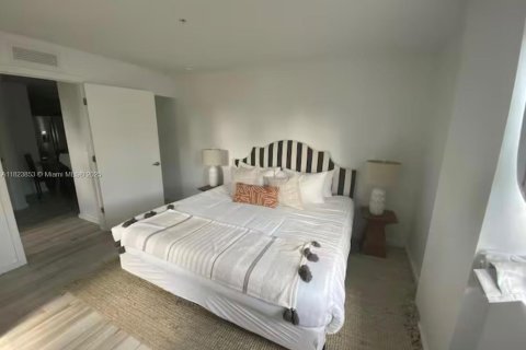 Condo in Miami, Florida, 2 bedrooms  № 1936550 - photo 23