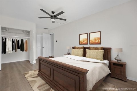 House in Saint Petersburg, Florida 3 bedrooms, 136.75 sq.m. № 1876687 - photo 8