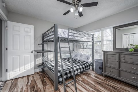Villa ou maison à vendre à Apollo Beach, Floride: 4 chambres, 197.42 m2 № 2105648 - photo 25