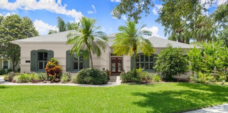 House in Port Orange, Florida 3 bedrooms, 272.11 sq.m. № 1806878
