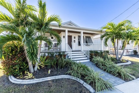 Casa en alquiler en Punta Gorda, Florida, 2 dormitorios, 100.15 m2 № 1734194 - foto 1