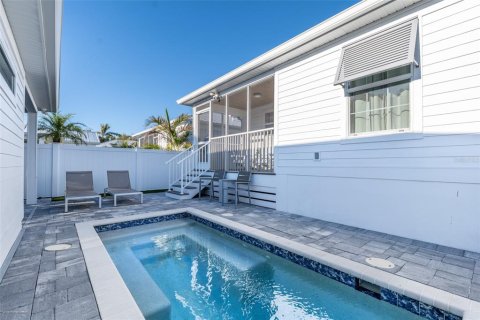 Casa en alquiler en Punta Gorda, Florida, 2 dormitorios, 100.15 m2 № 1734194 - foto 2