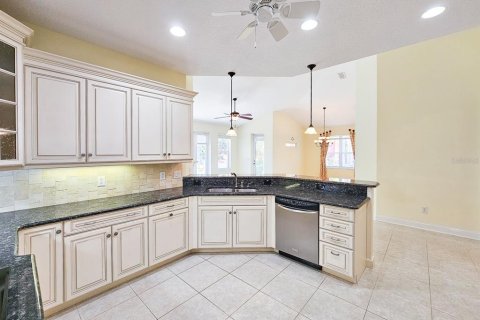 Villa ou maison à vendre à Palm Coast, Floride: 4 chambres, 215.72 m2 № 1721405 - photo 17